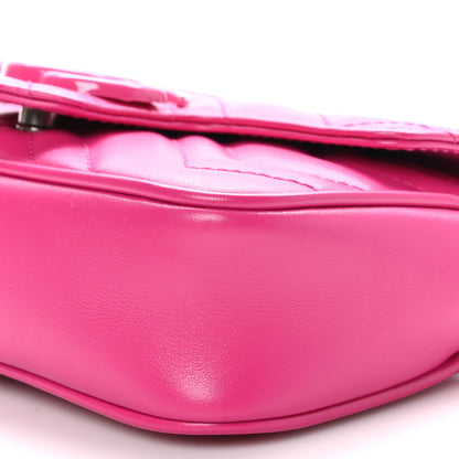 Gucci Calfskin Matelasse Monochrome GG Marmont Chain Belt Bag Classic Fuxia 10 of 10