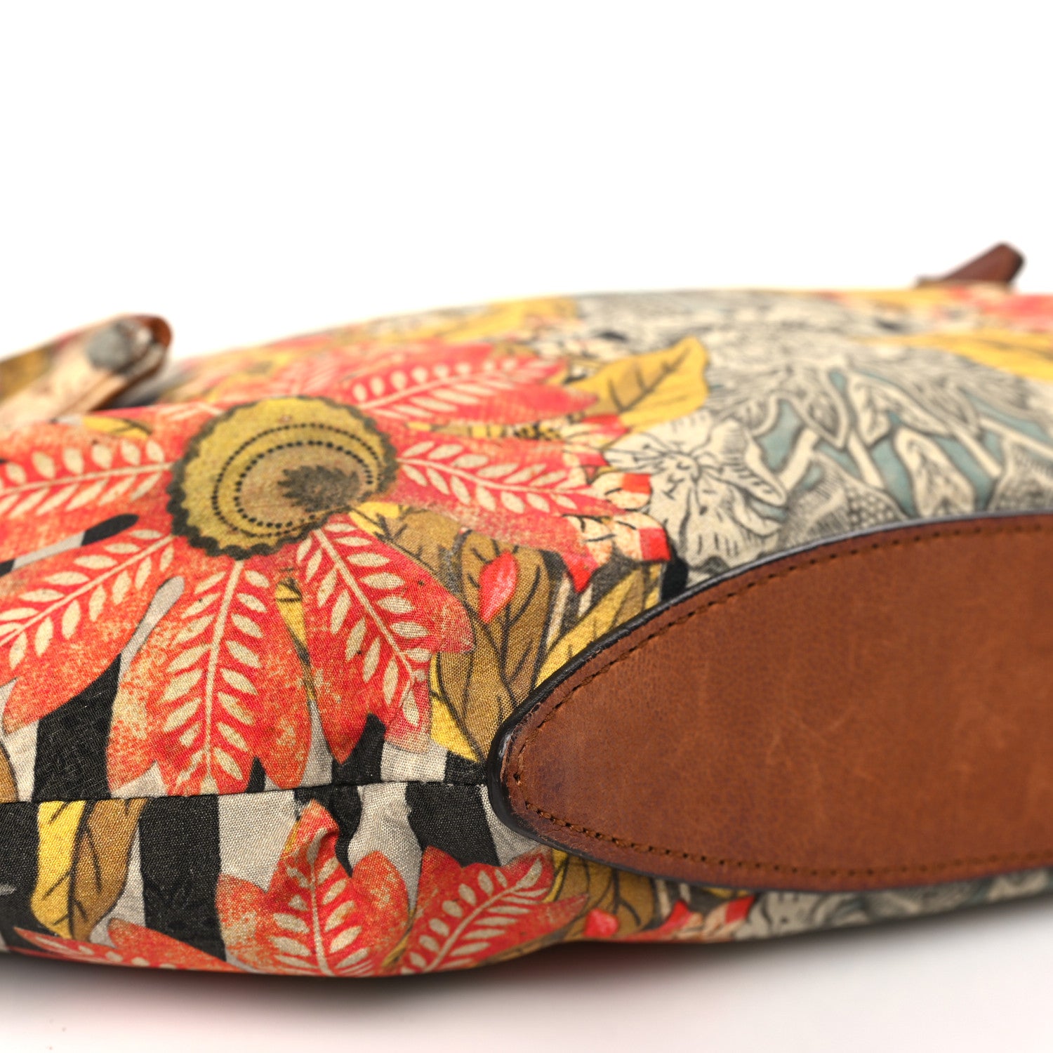 Alexander McQueen Silk Floral Print De Manta Clutch Multicolor 8 of 9
