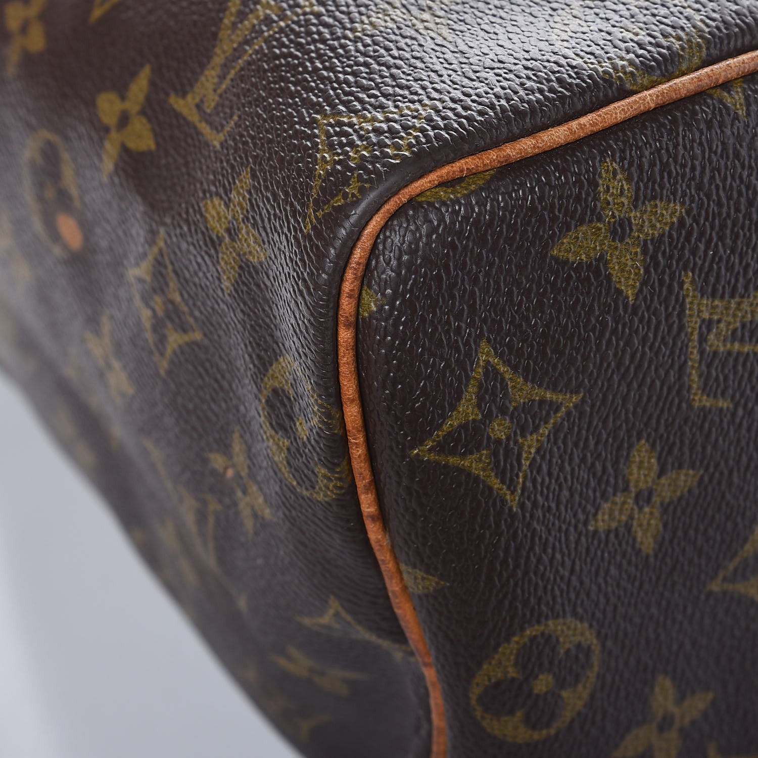 Louis Vuitton Monogram Speedy 25 11 of 13