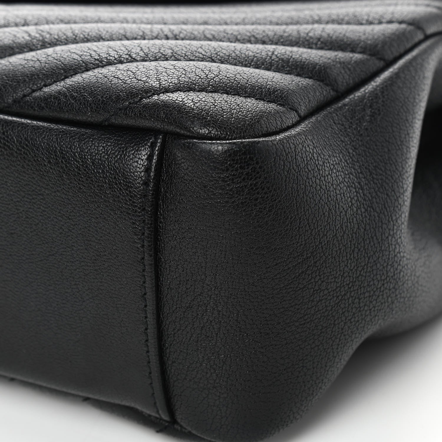 Saint Laurent Sheepskin Matelasse Chevron Monogram Large College Satchel Black 10 of 12