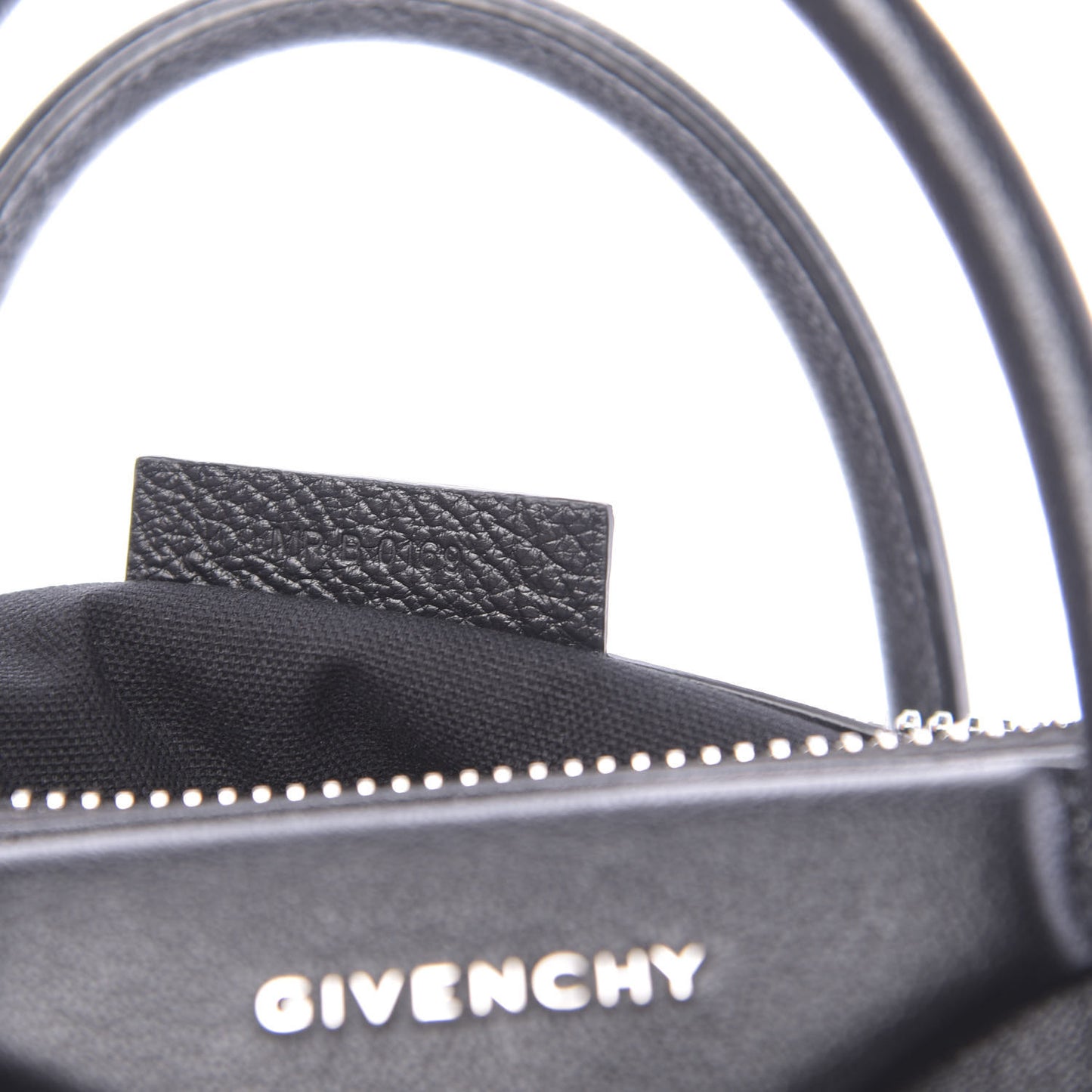Sugar Goatskin Small Antigona Black