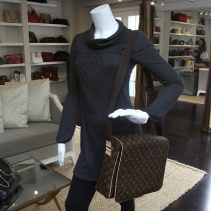 Louis Vuitton Monogram Abbesses Messenger Bag 2 of 9