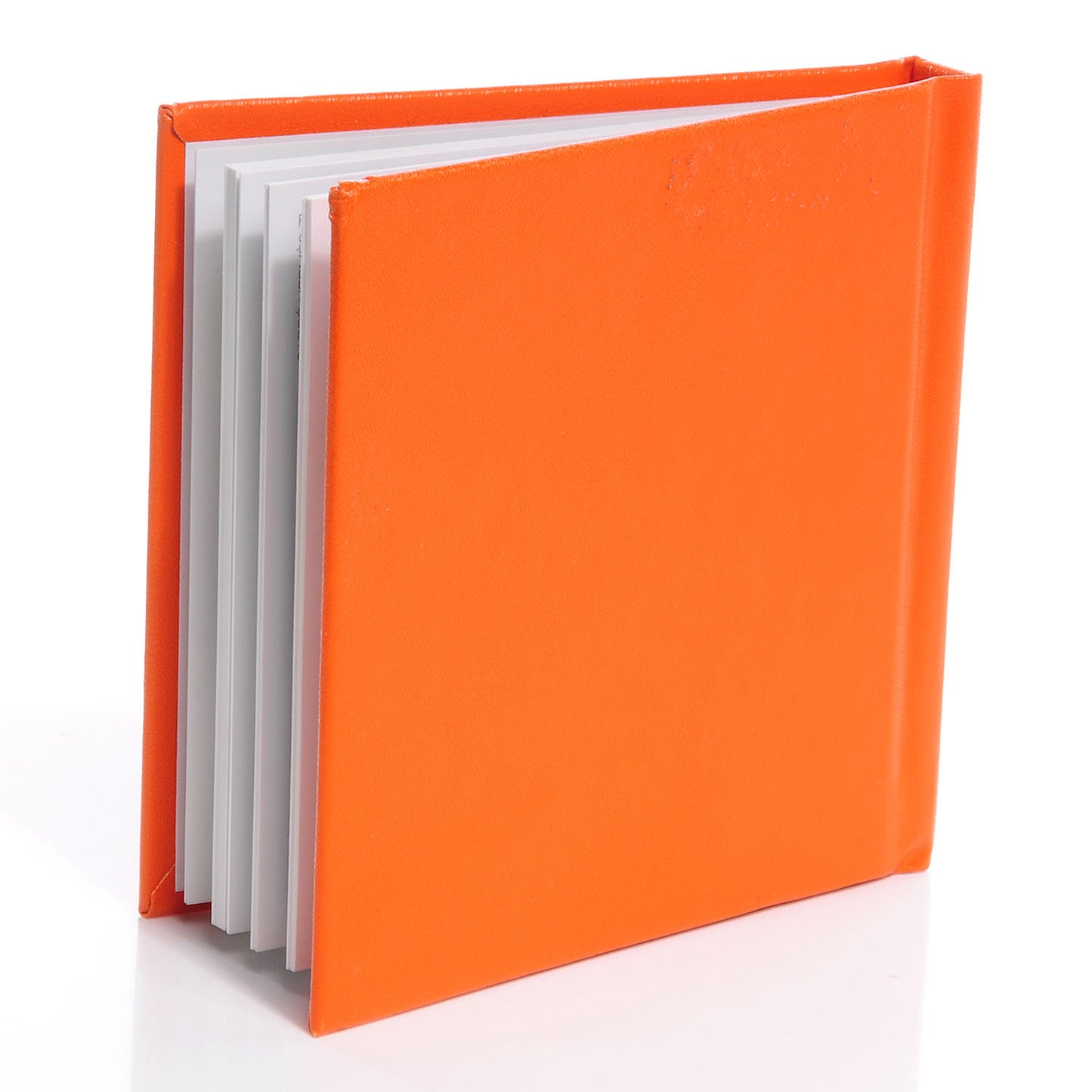 Le Carre Scarf Guide Hardcover Book