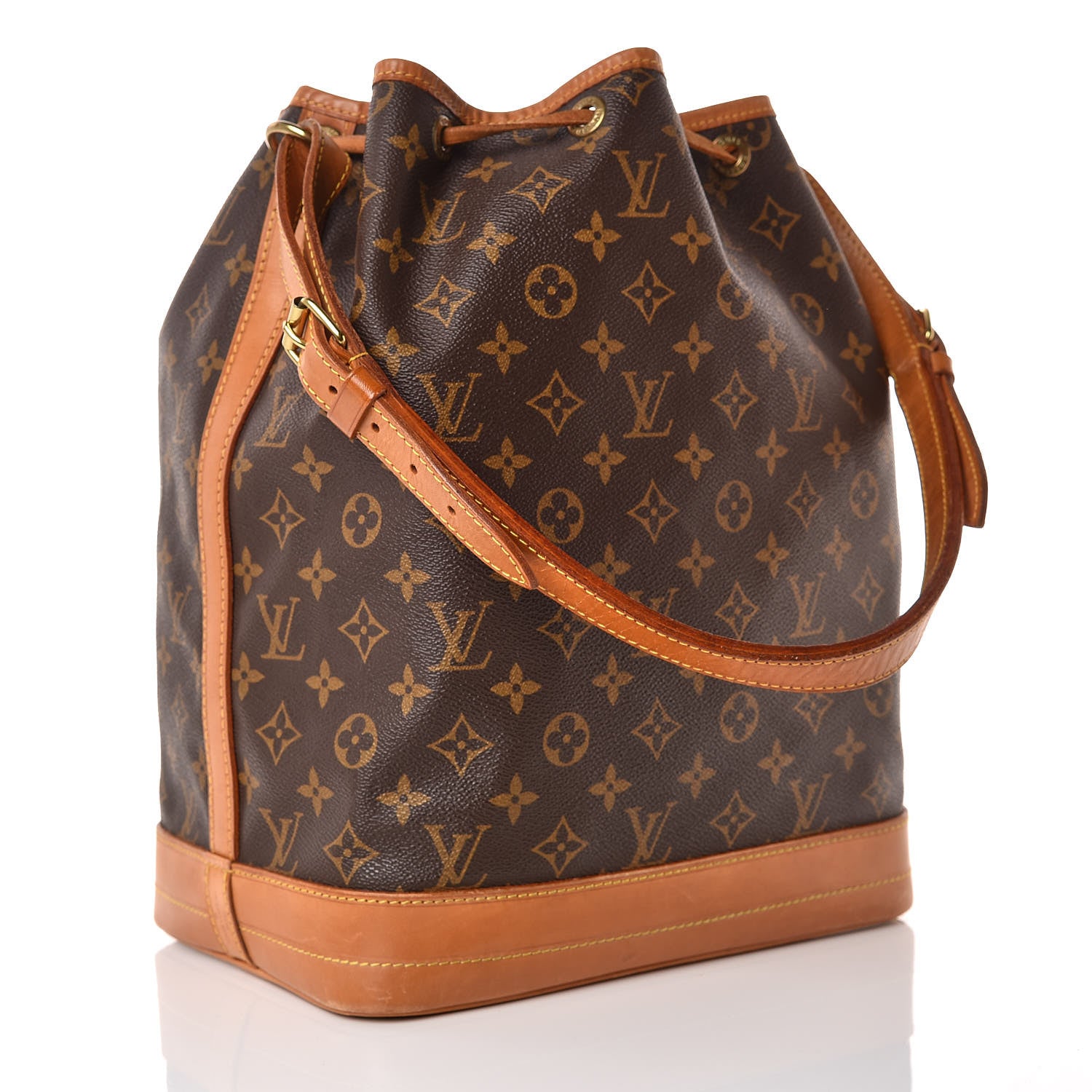 Louis Vuitton Monogram Noe 3 of 15