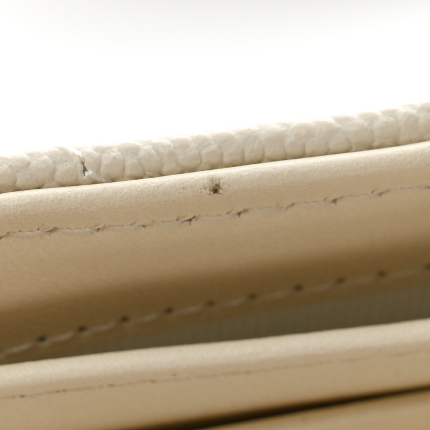 Caviar Quilted Large Gusset Flap Wallet White