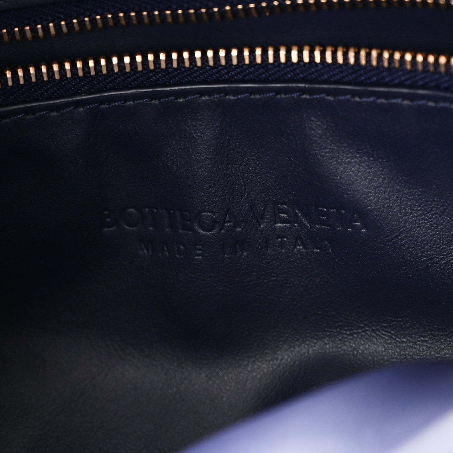 Calfskin Intrecciato Small Hop Shadow