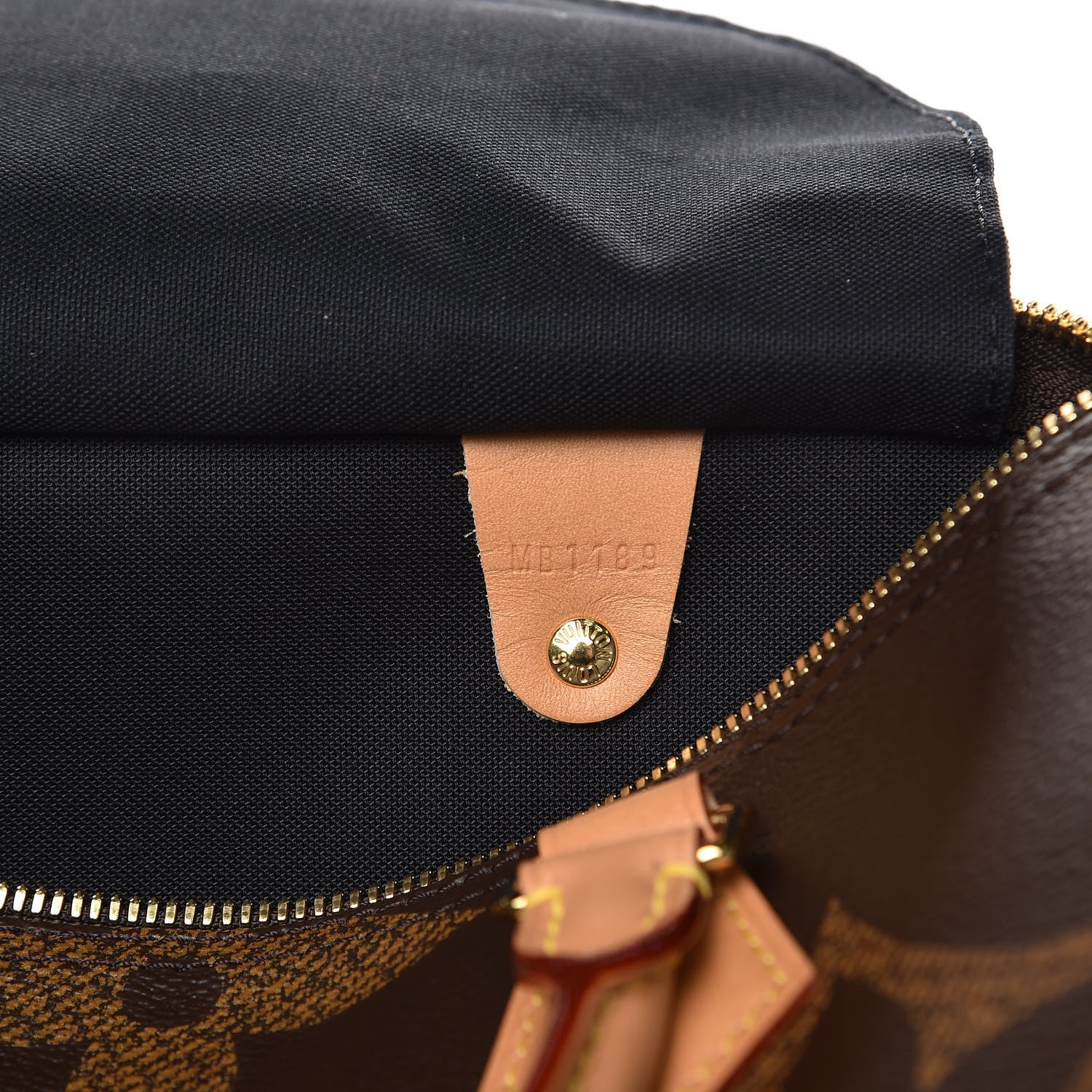 Louis Vuitton Reverse Monogram Giant Speedy Bandouliere 30 6 of 11