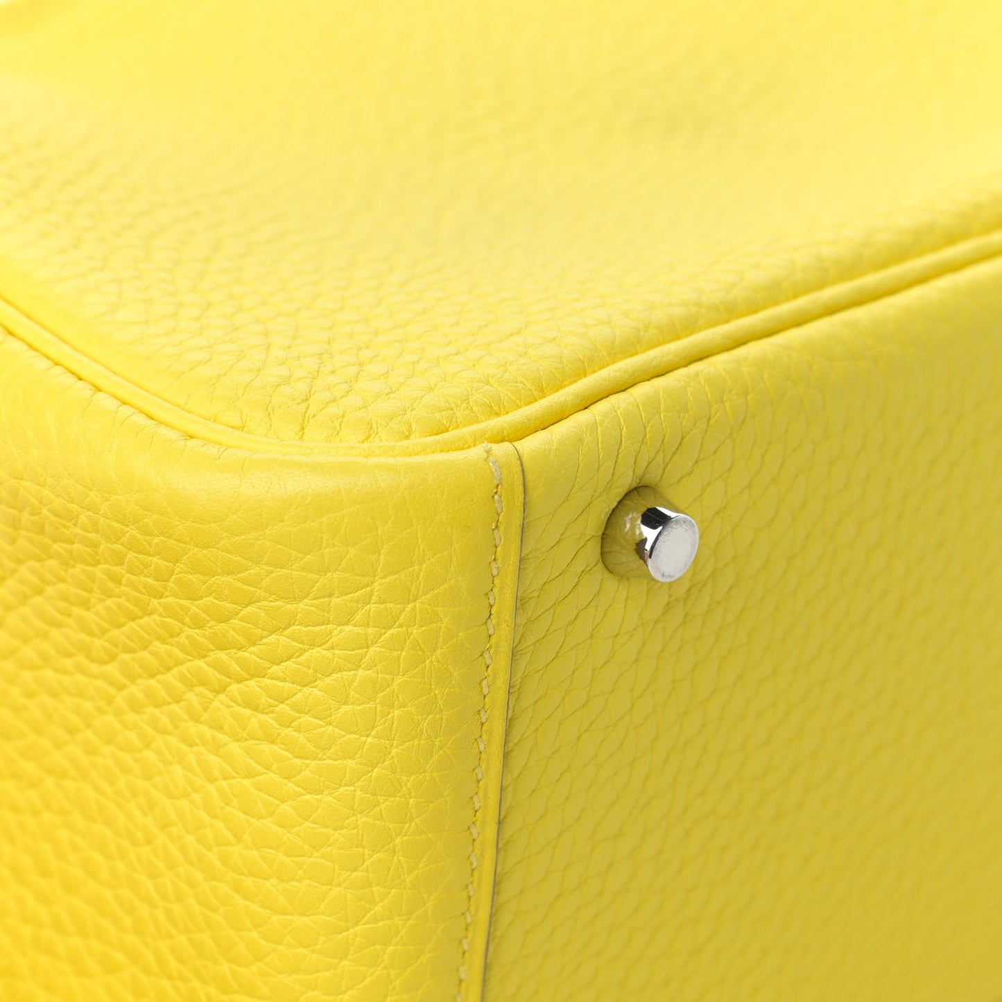 Taurillon Clemence Mini Lindy 20 Lime