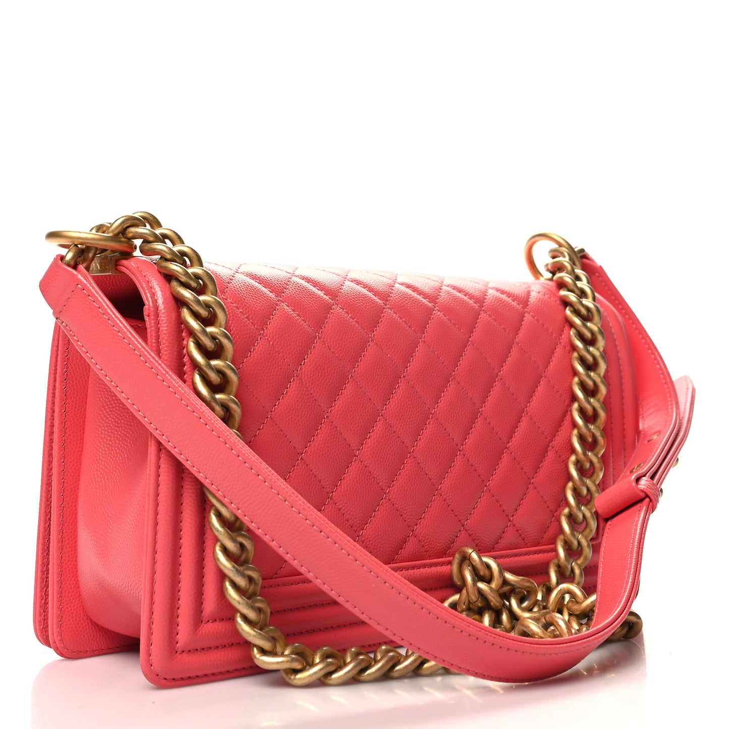 Caviar Quilted Medium Boy Flap Pink