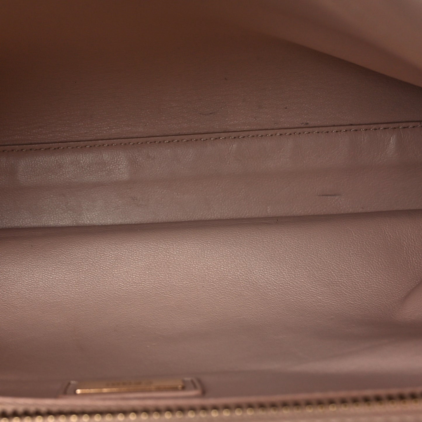 Vitello Seta Shiny Nappa Scalloped Studded Medium Peekaboo Iconic Satchel Soap