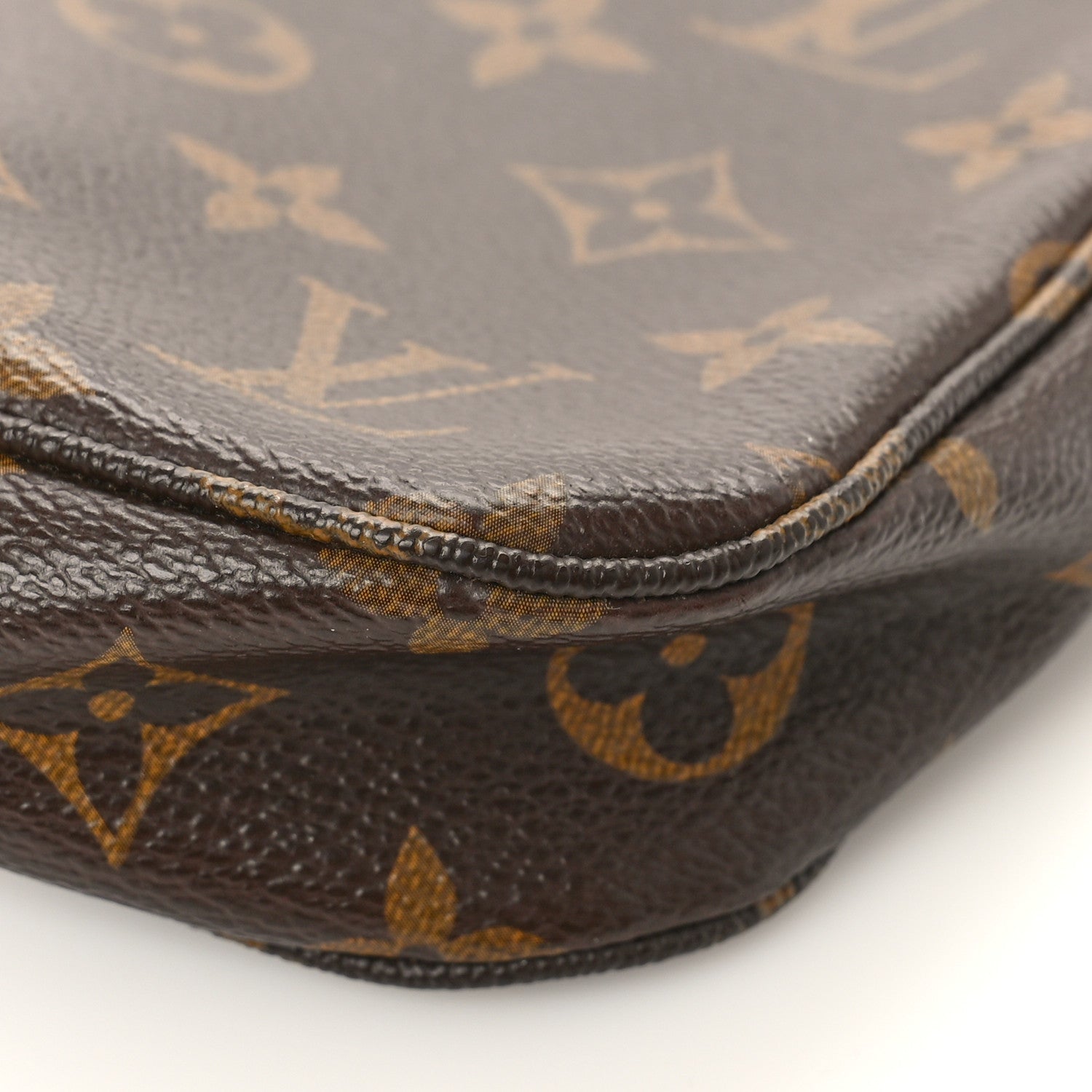 Louis Vuitton Monogram Pochette Accessories NM 8 of 8