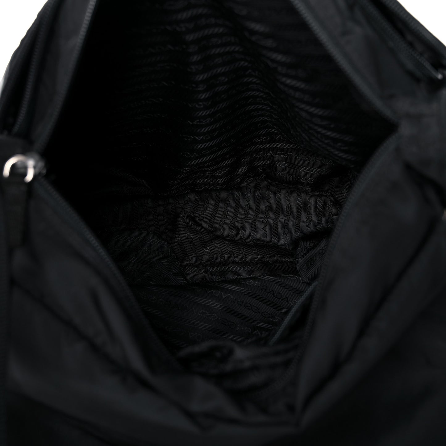 Nylon Vela Messenger Bag Black