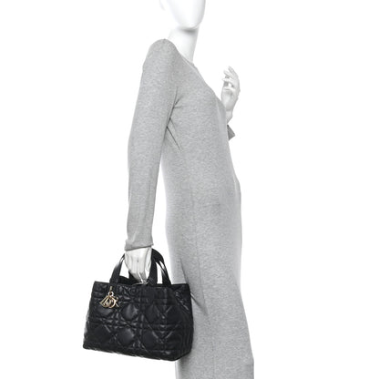 Christian Dior Calfskin Macrocannage Medium Toujours Black 2 of 11