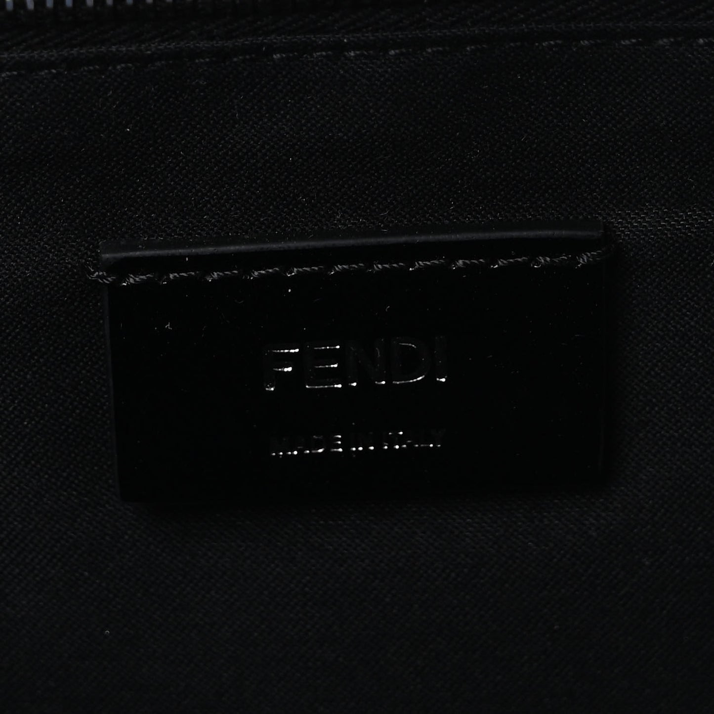 Vitello King FF Lines Embossed Lock Chain 1974 Diagonal Belt Bag Black