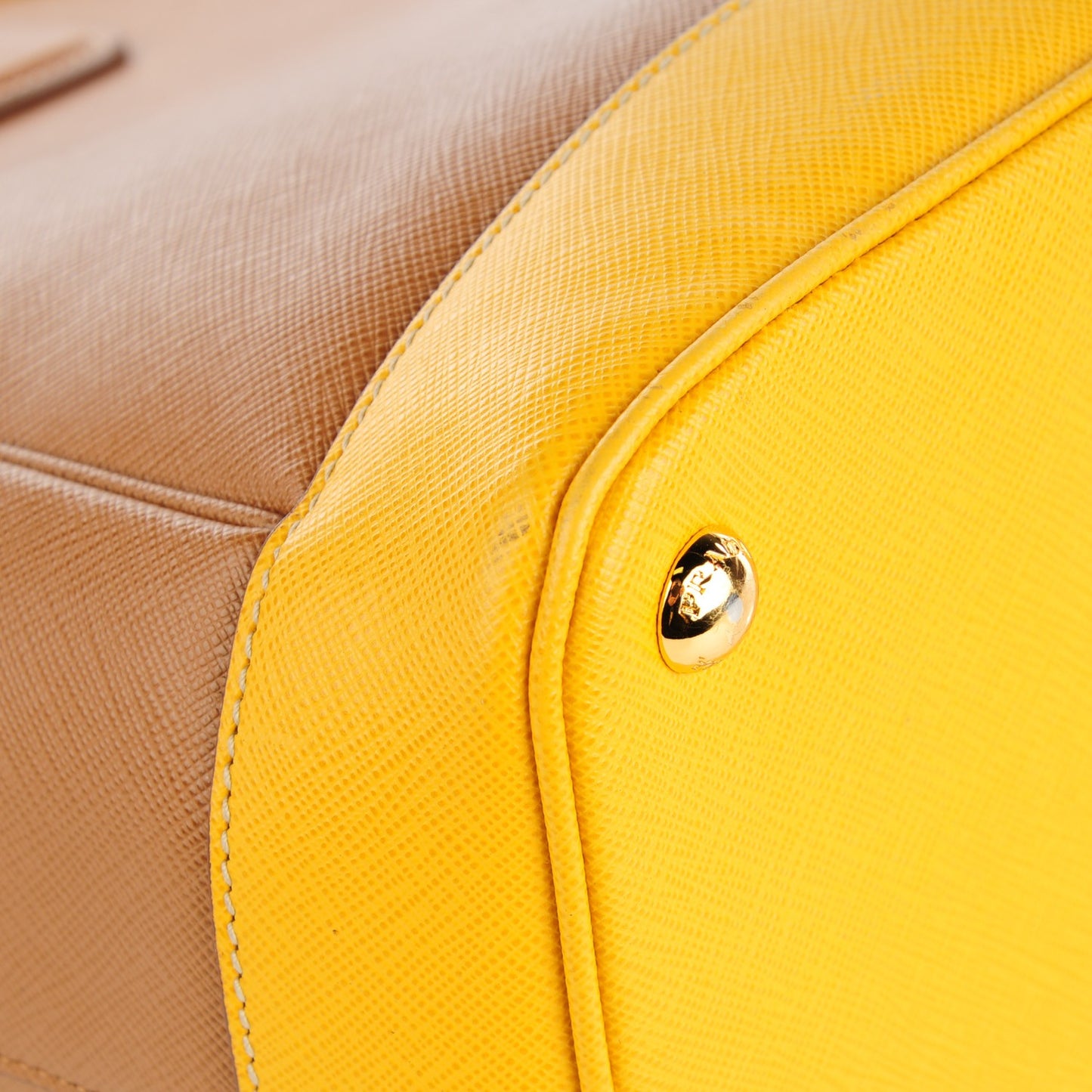 Saffiano Lux Bi-Color Parabole Tote Caramel Mimosa