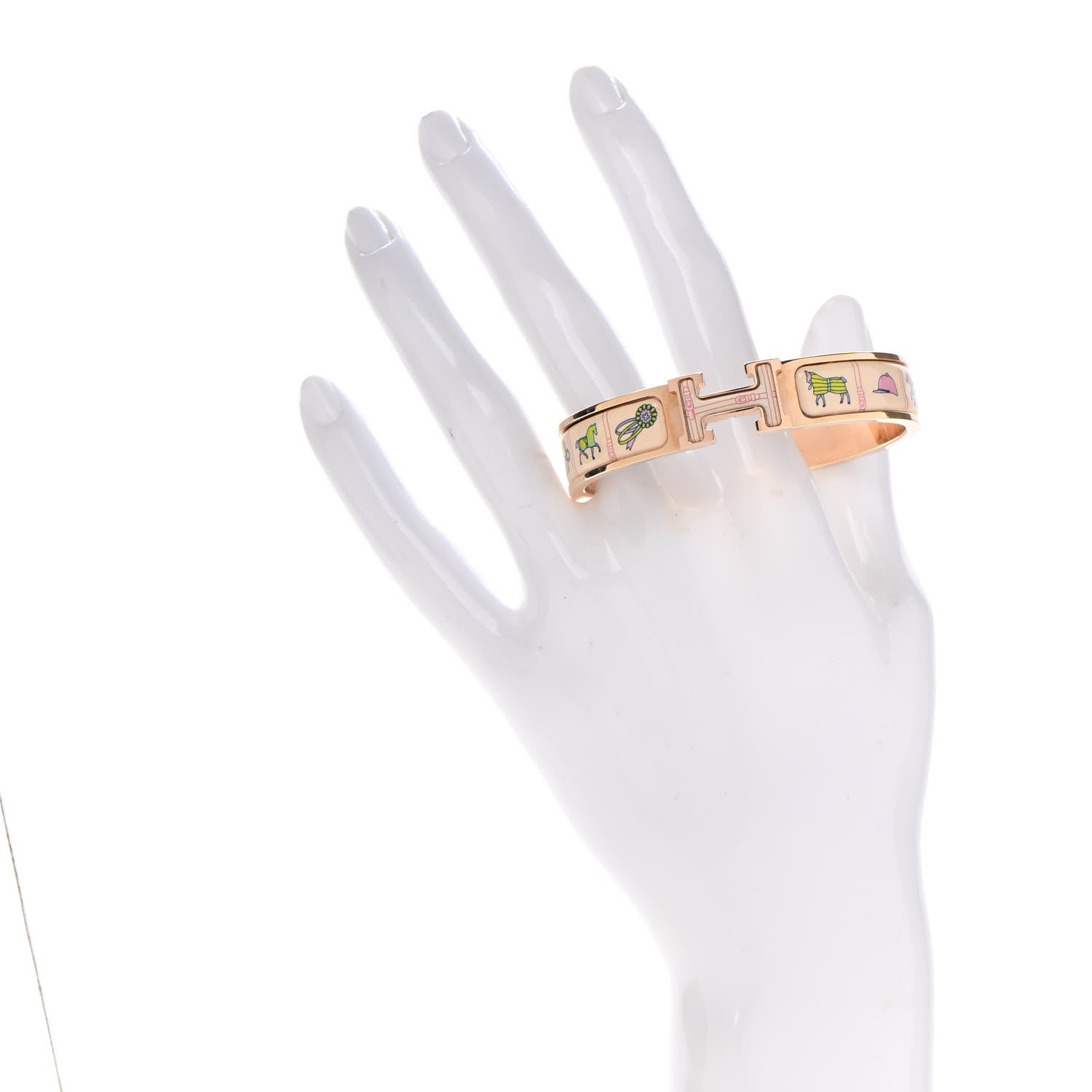 Hermes Enamel Narrow Print Couvertures et Tenues de Jour Clic Clac H Bracelet PM Color Patch Pannacotta 2 of 5