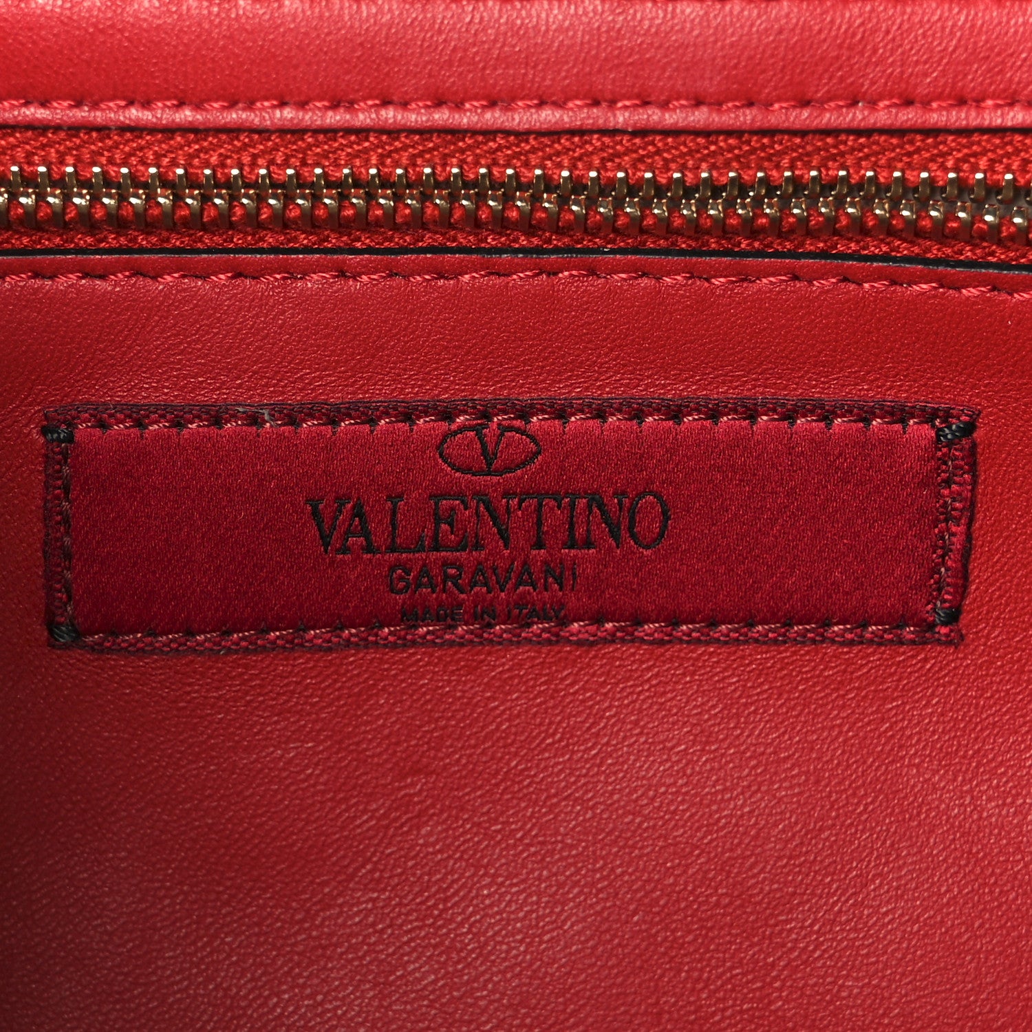 Valentino Garavani Lambskin Rockstud Spike Wallet on Chain Poudre 6 of 11