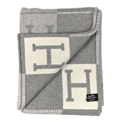 Hermes Wool Cashmere Avalon III Blanket Ecru Gris Clair 2 of 3
