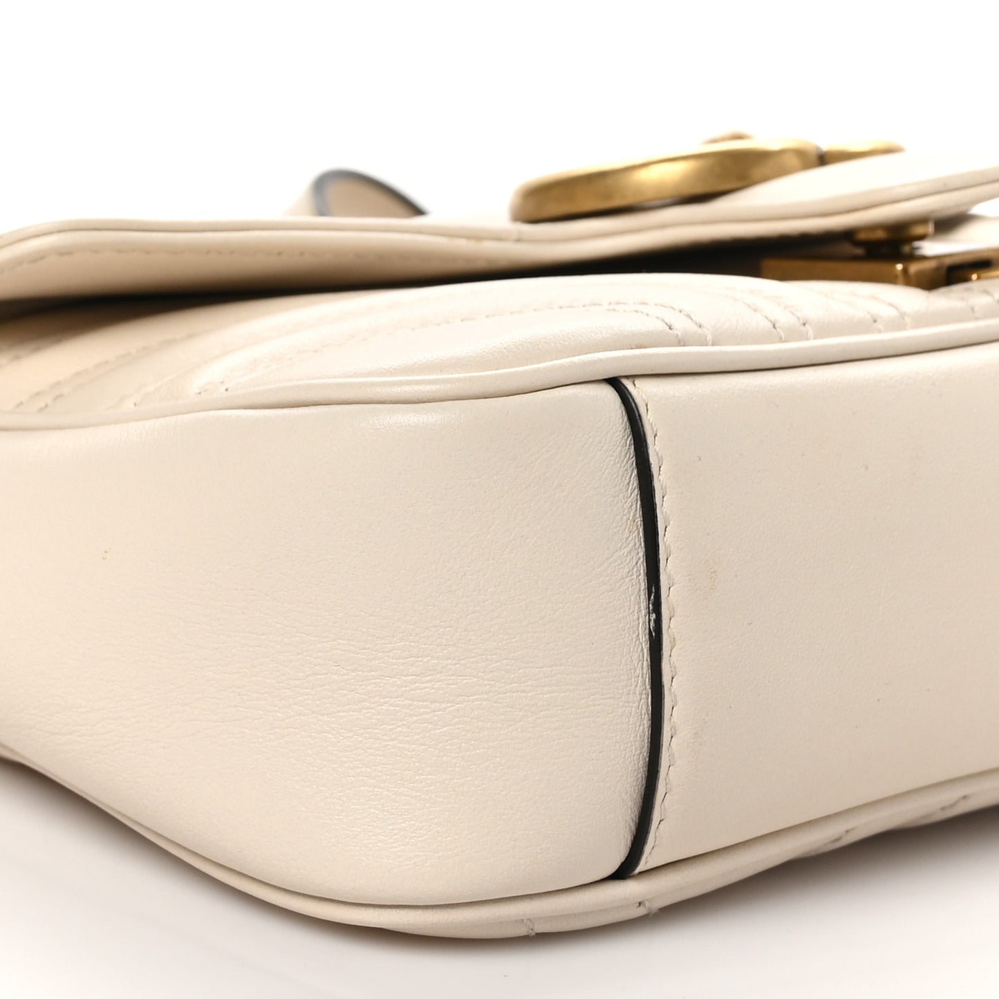 Calfskin Matelasse Mini GG Marmont Shoulder Bag White
