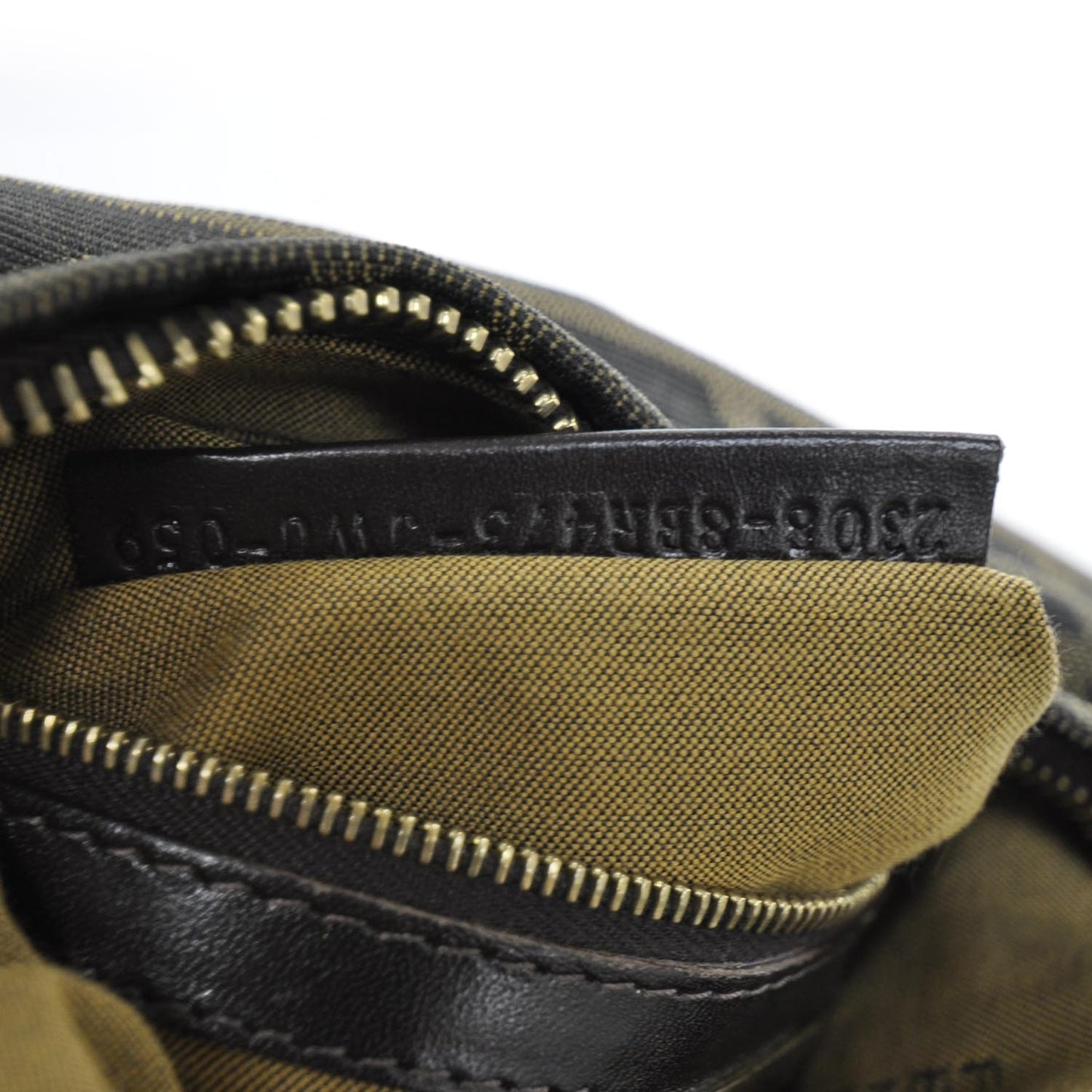 Zucca Chef Chain Hobo Tobacco
