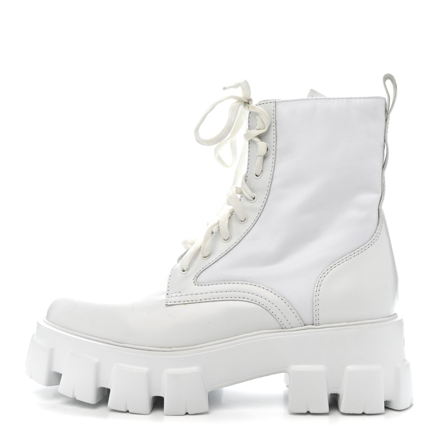 Spazzolato Rois Re-Nylon Metal Triangle Logo Monolith Pouch Pocket 55mm Boots 40.5 White