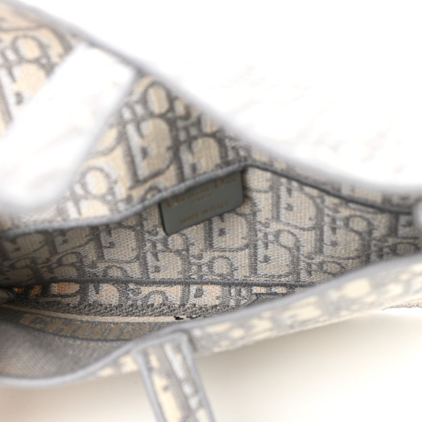 Oblique Slim Saddle Pouch Grey