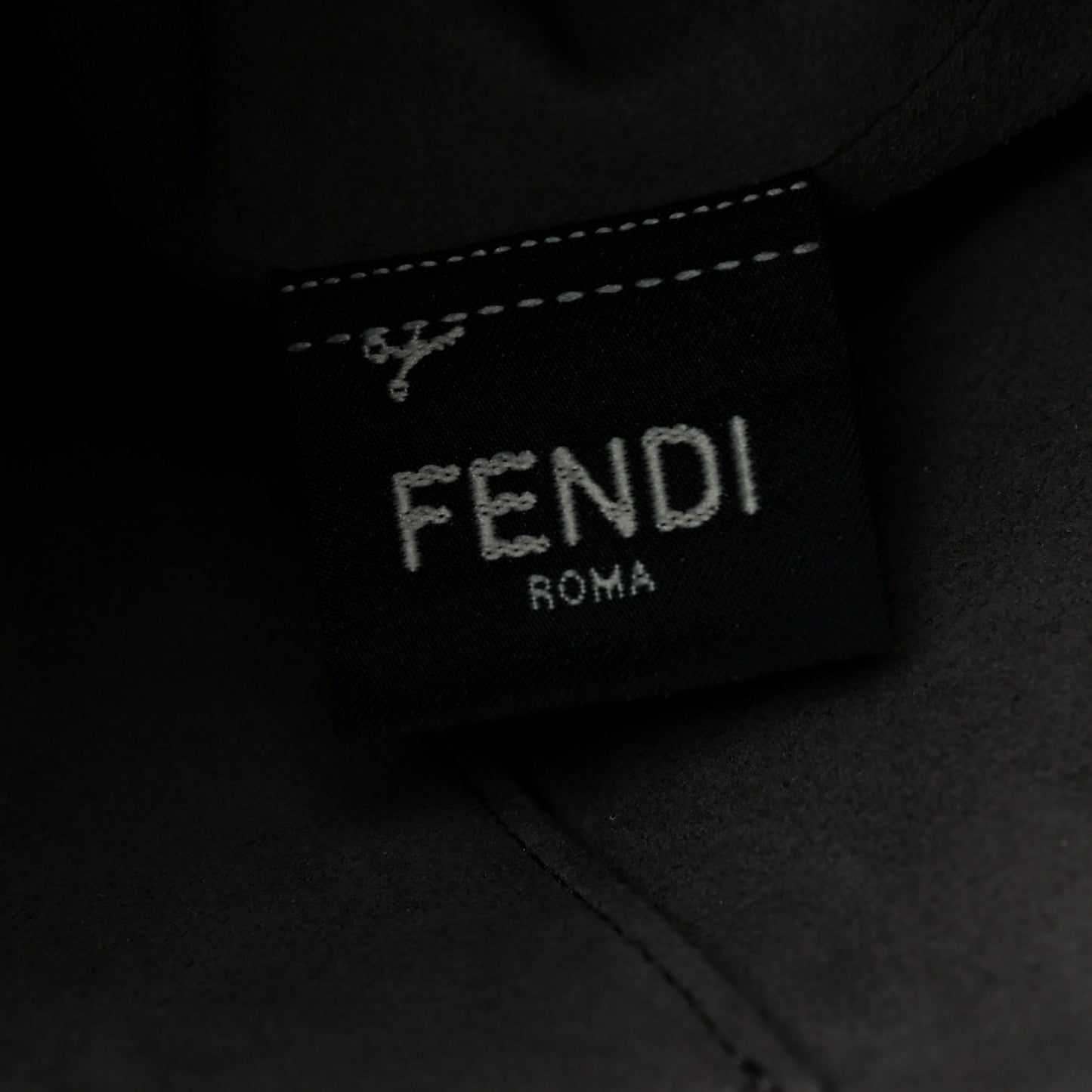 Vitello Century Matte F is Fendi Stamp Patch Bi-Color Grande Mon Tresor Bucket Bag Black Maya Fragola