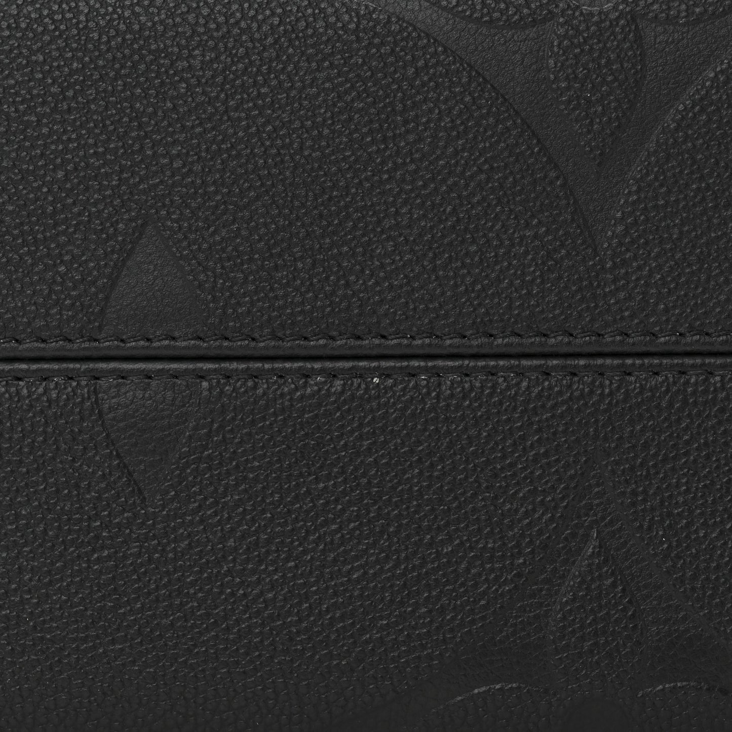 Empreinte Monogram Giant OnTheGo MM Black