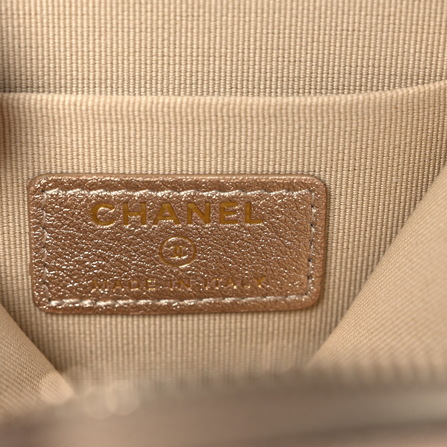 Chanel Metallic Lambskin Quilted Round Clip On Coin Purse Airpods Case Gold 8 of 13