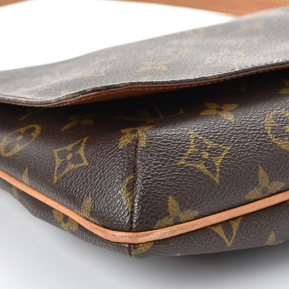 Louis Vuitton Monogram Musette Tango 9 of 10