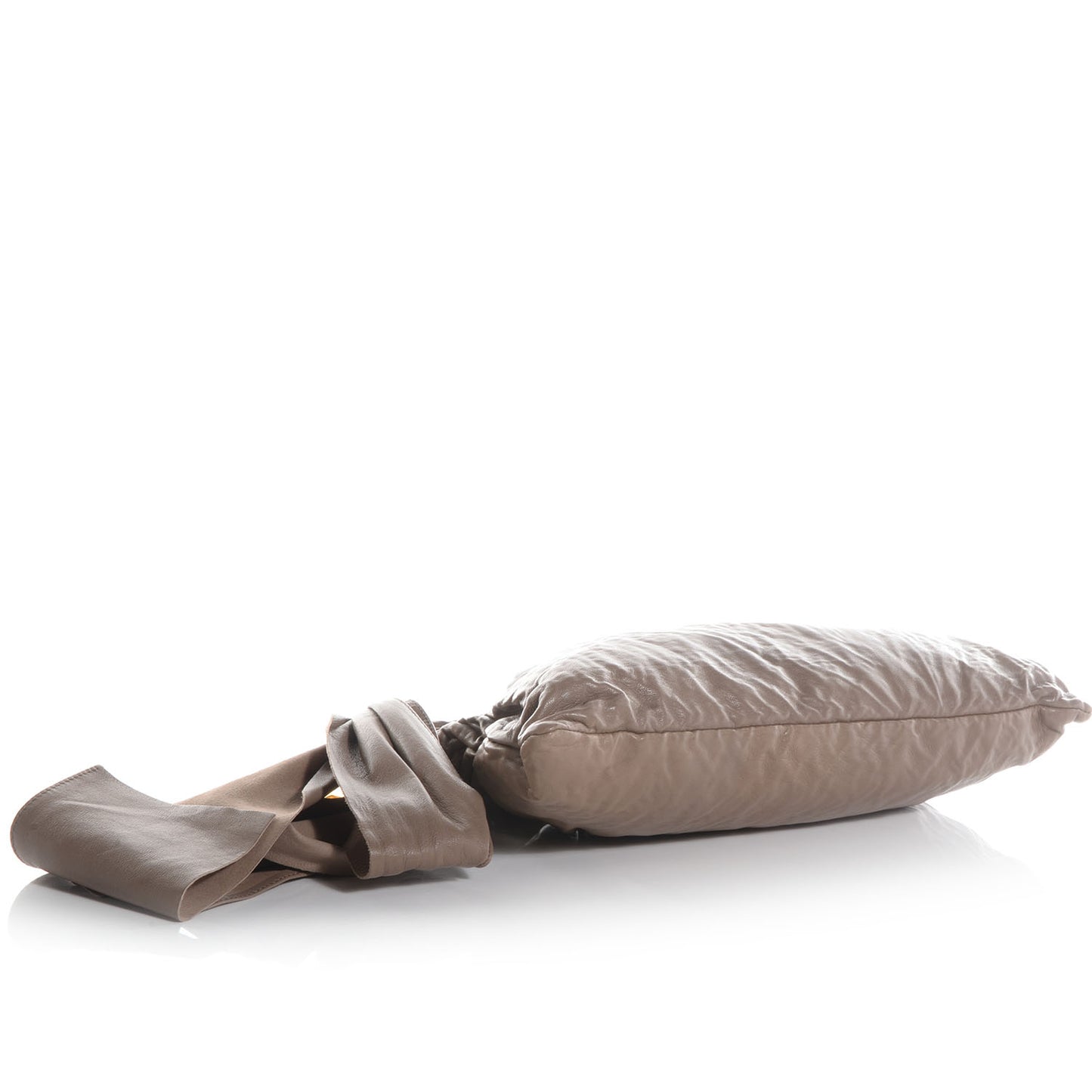 Nappa Antique Bow Clutch Bambu