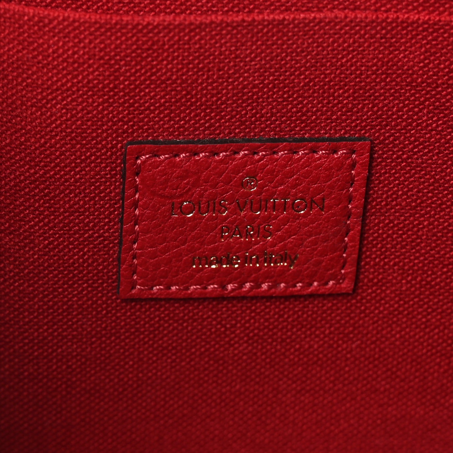 Empreinte Pochette Felicie Chain Wallet Cherry