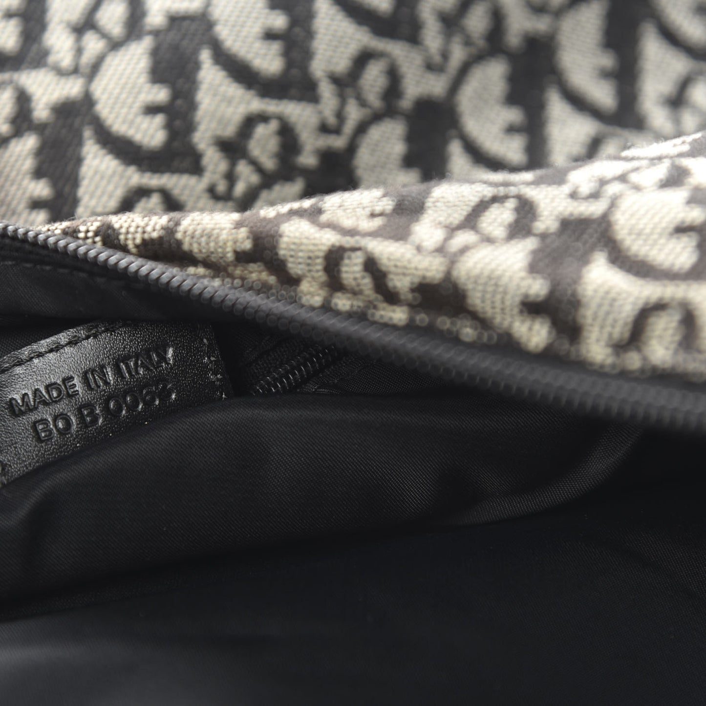 Monogram Messenger Black