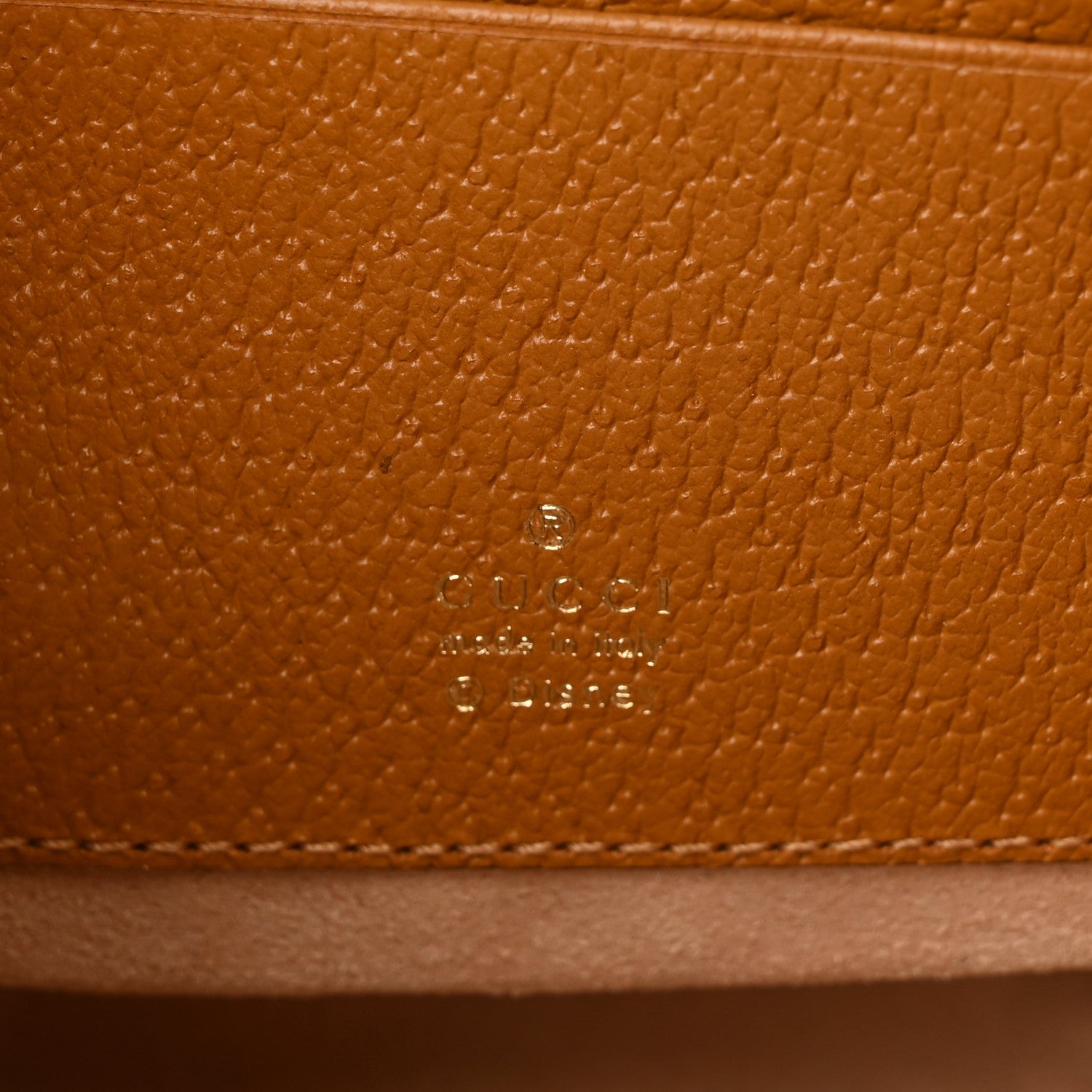 Gucci X DISNEY Mini Vintage GG Supreme Monogram Mickey Mouse Round Backpack Beige Vintage Sun Oil 6 of 10