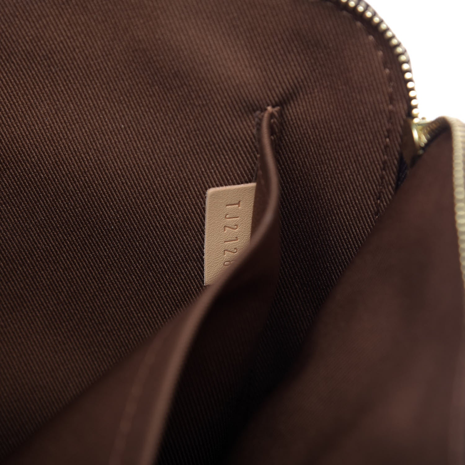 Louis Vuitton Monogram Etui Voyage MM Pouch 9 of 10