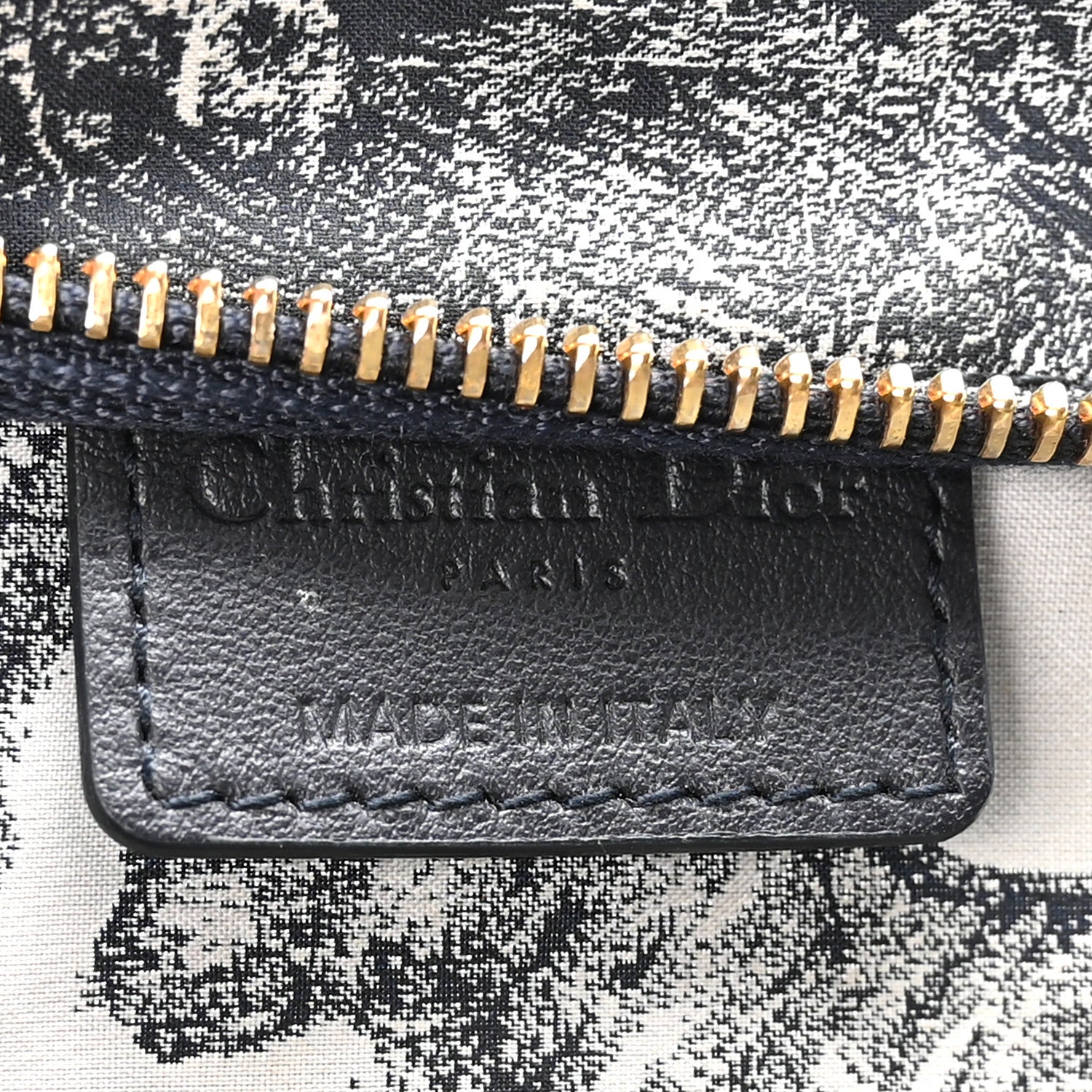 Christian Dior Technical Fabric Toile De Jouy Reverse Diortravel Zipped Pouch Blue Multicolor 6 of 8