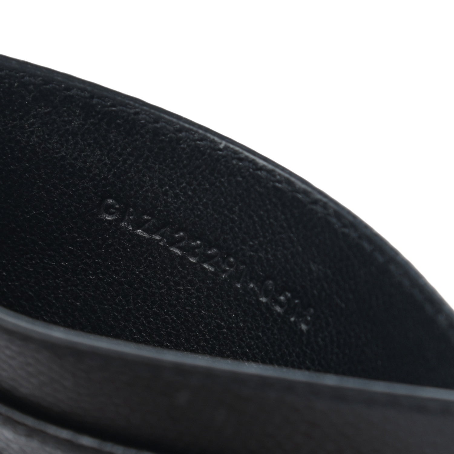 Saint Laurent Grain De Poudre Matelasse Chevron Monogram Credit Card Case Black 7 of 8