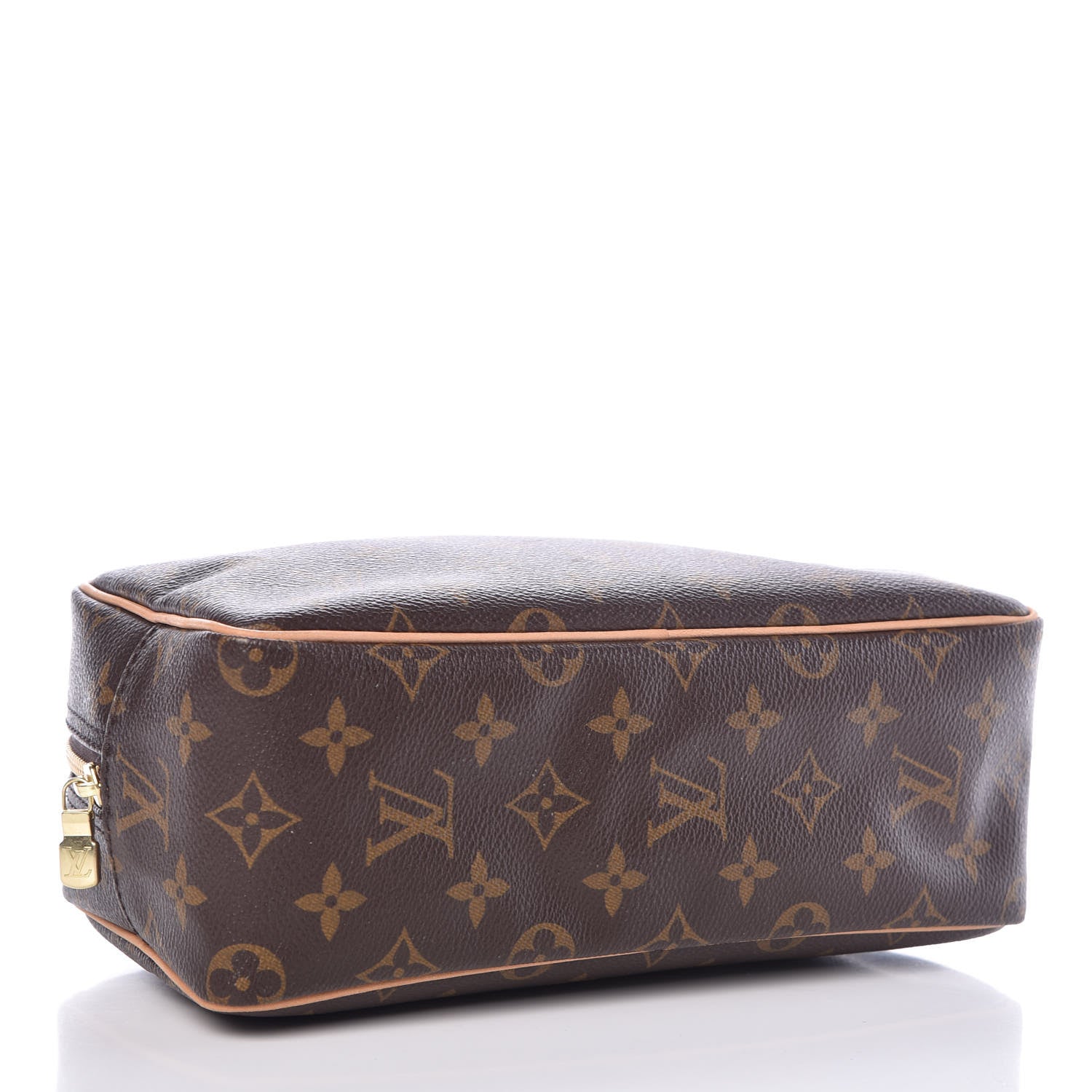 Louis Vuitton Monogram Toiletry Bag 25 4 of 11