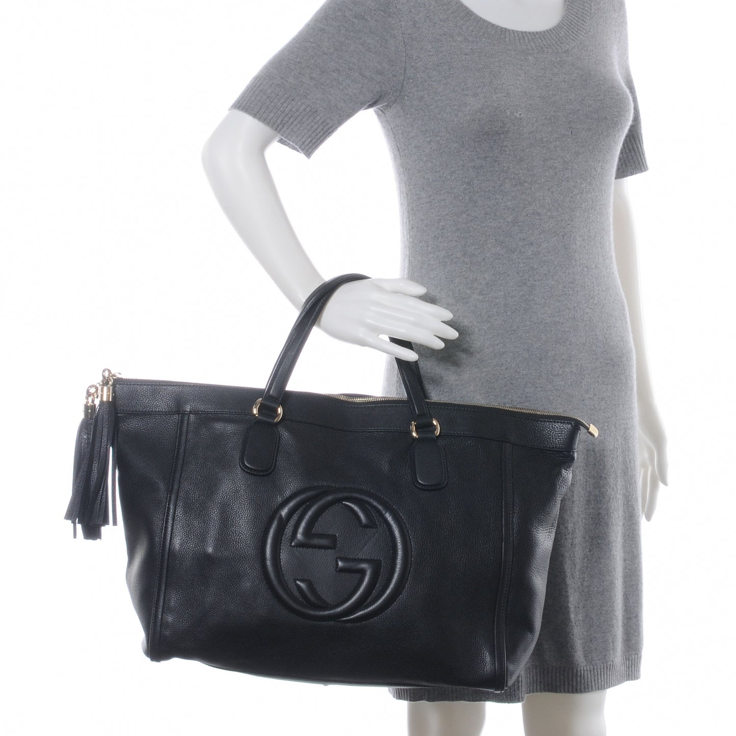 Pebbled Calfskin Large Soho Top Handle Bag Black