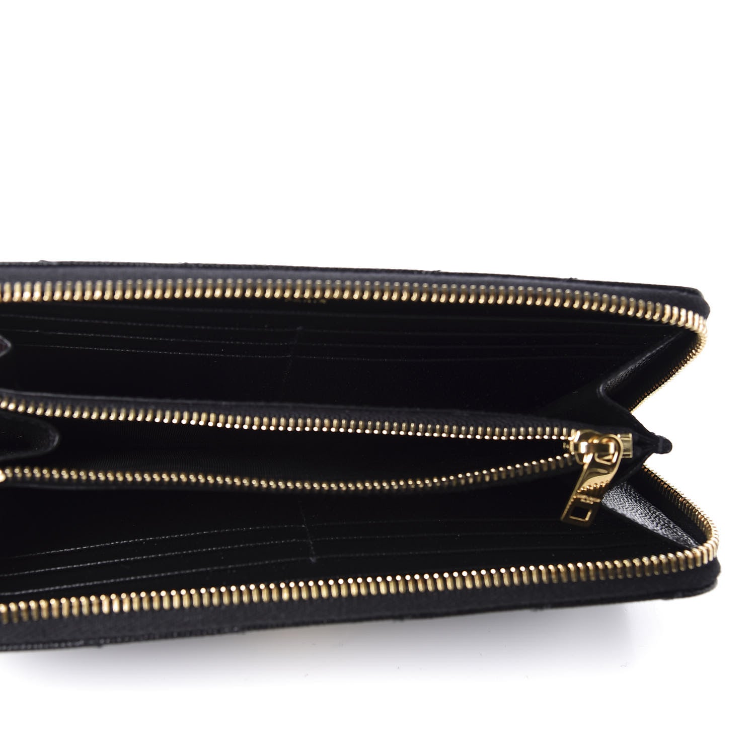 Saint Laurent Grain De Poudre Matelasse Chevron Monogram Zip Around Wallet Black 4 of 9