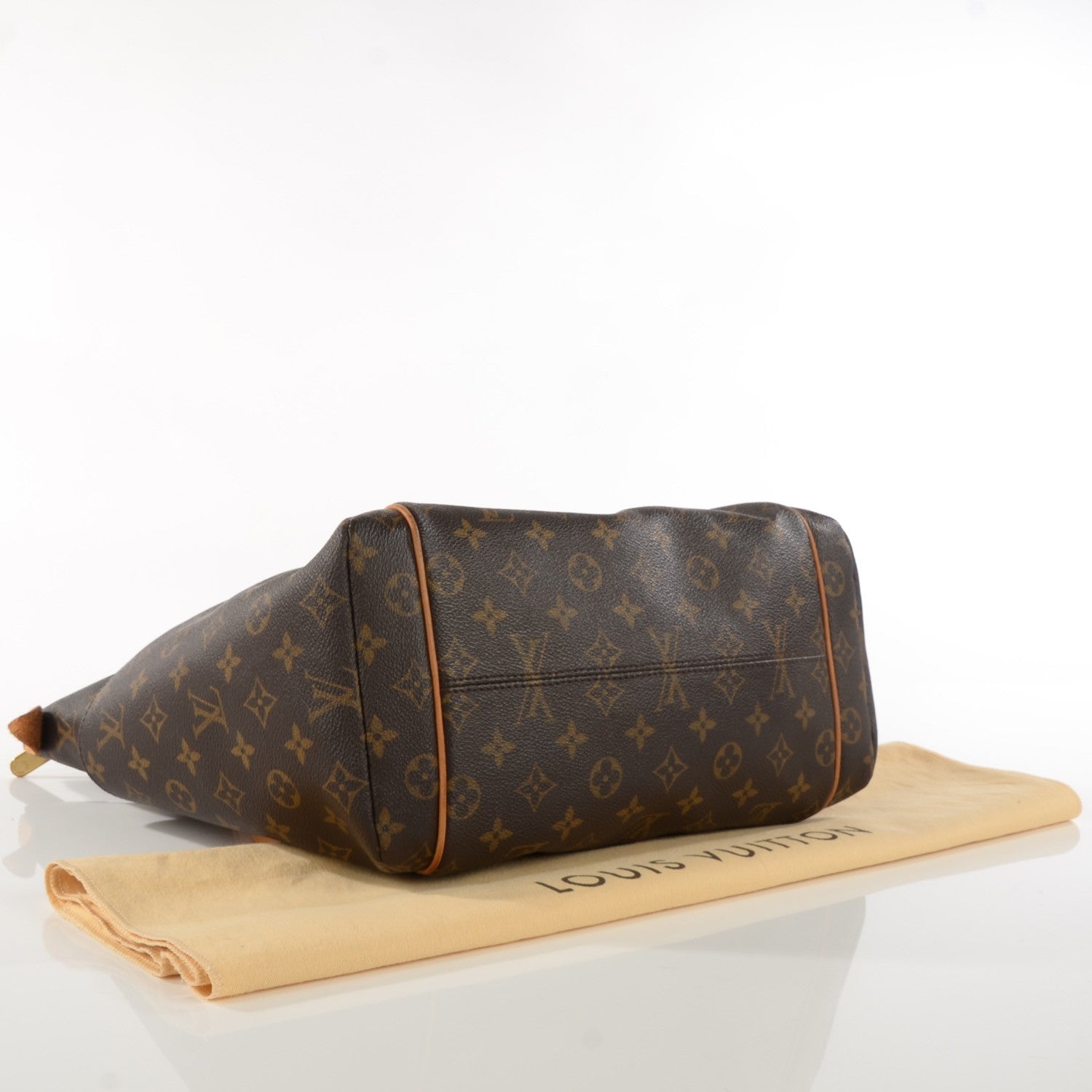 Louis Vuitton Monogram Totally MM 4 of 15