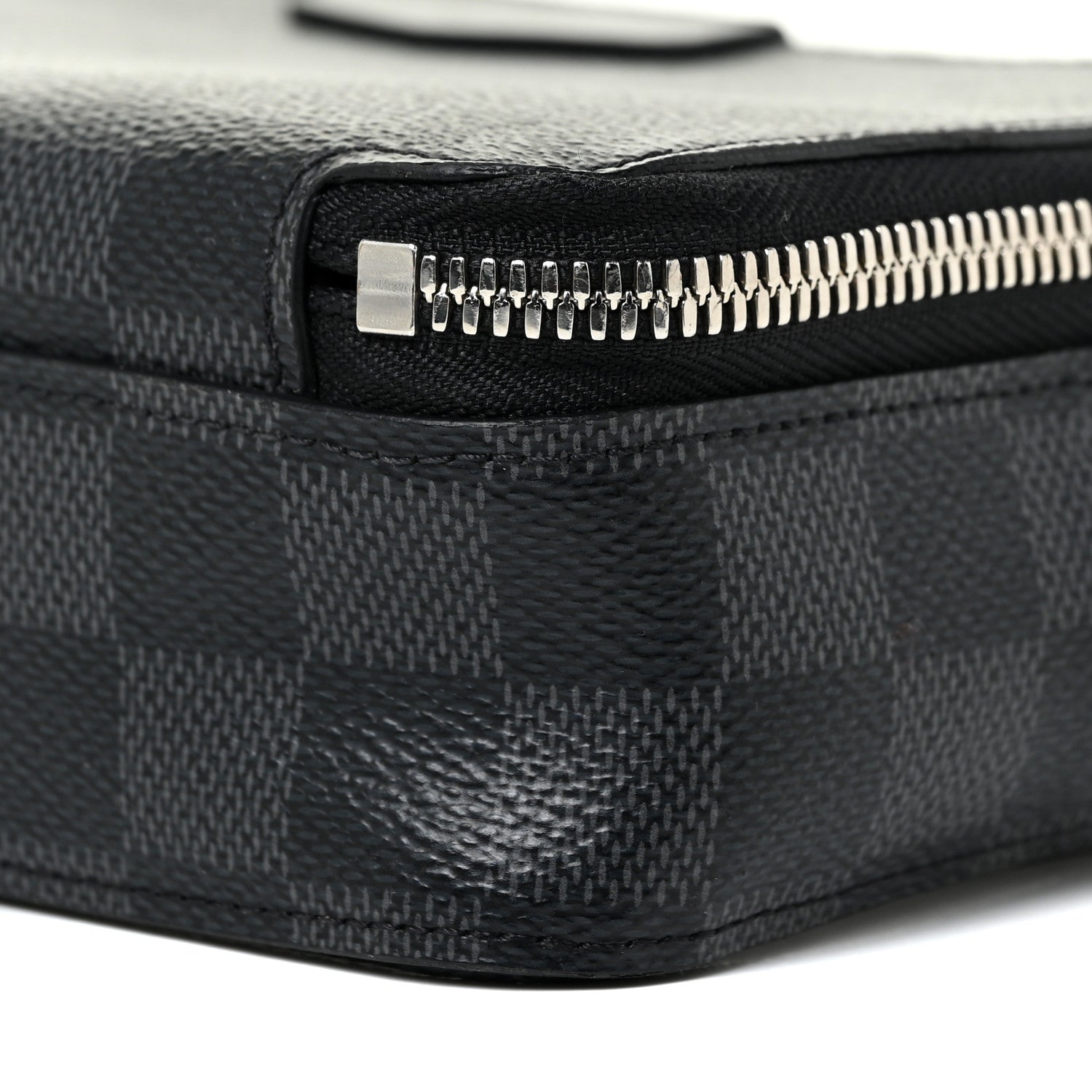 Louis Vuitton Damier Graphite Alpha Wearable Wallet 11 of 14