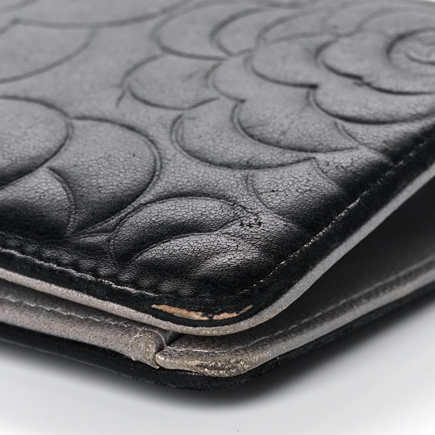 Lambskin Camellia Embossed Yen Wallet Black