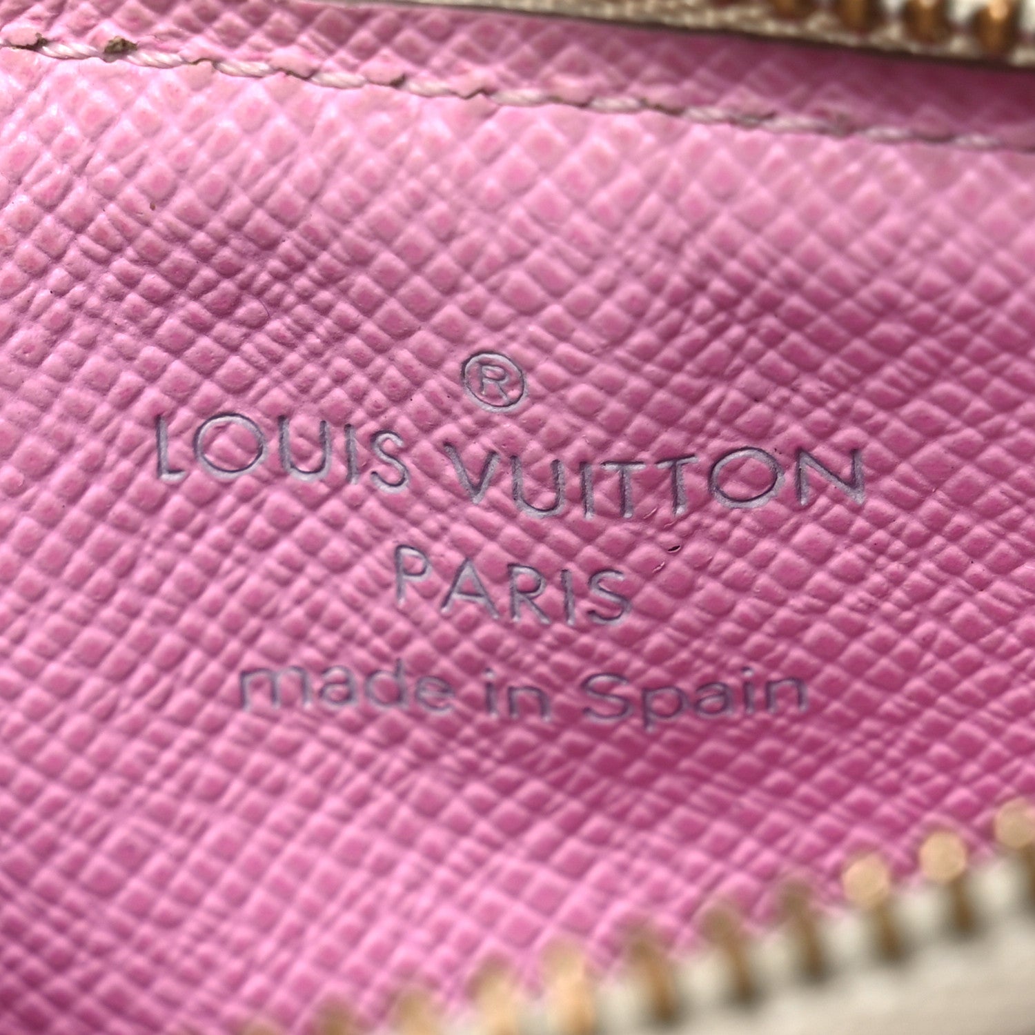 Louis Vuitton Monogram Multicolor Key Pouch White Litchi 7 of 11