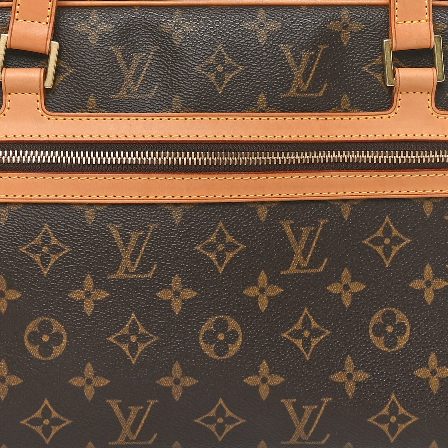 Monogram Cite GM
