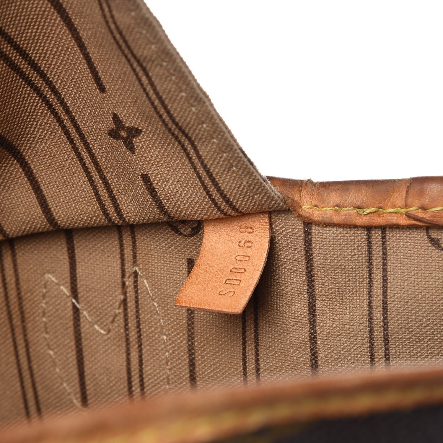 Louis Vuitton Monogram Neverfull MM 8 of 21