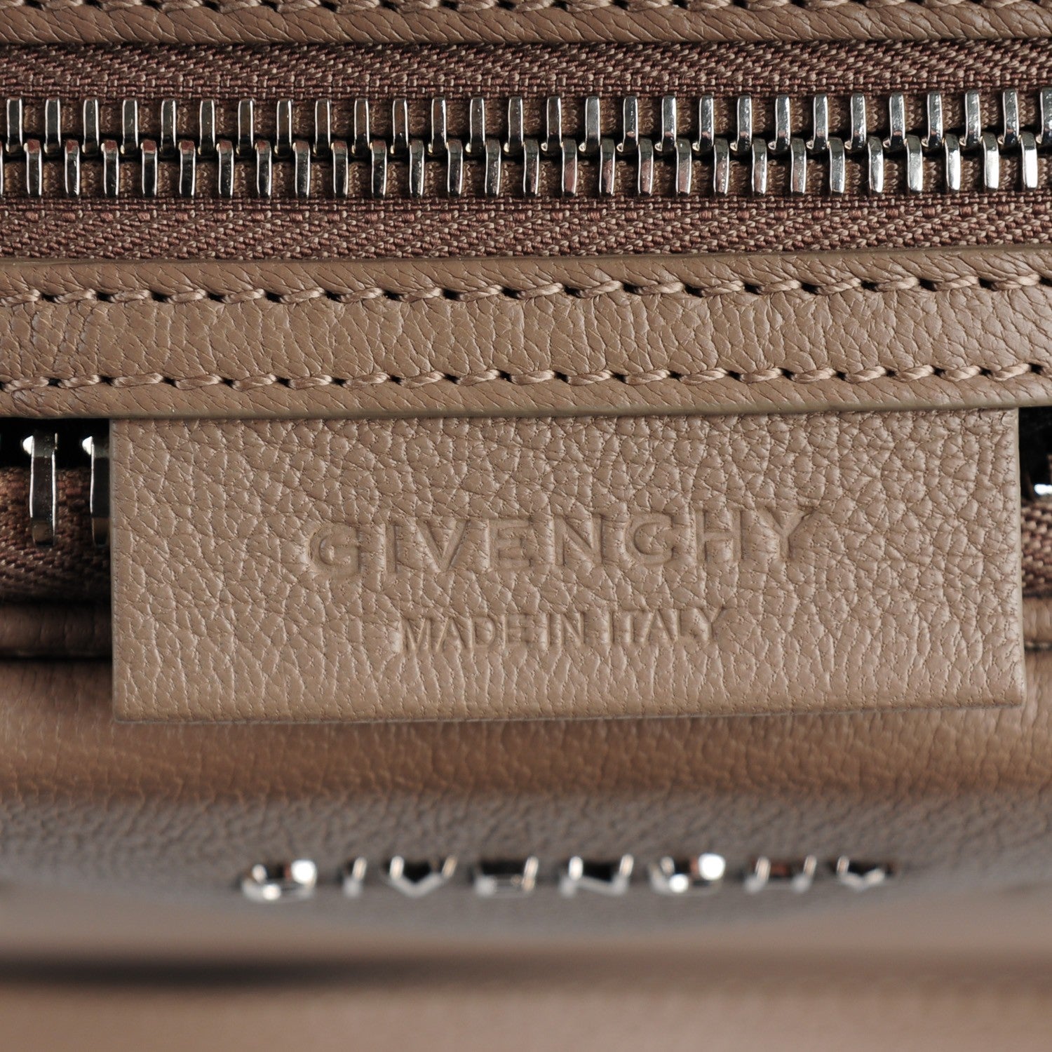 Givenchy Sugar Goatskin Small Antigona Dark Sand 6 of 7
