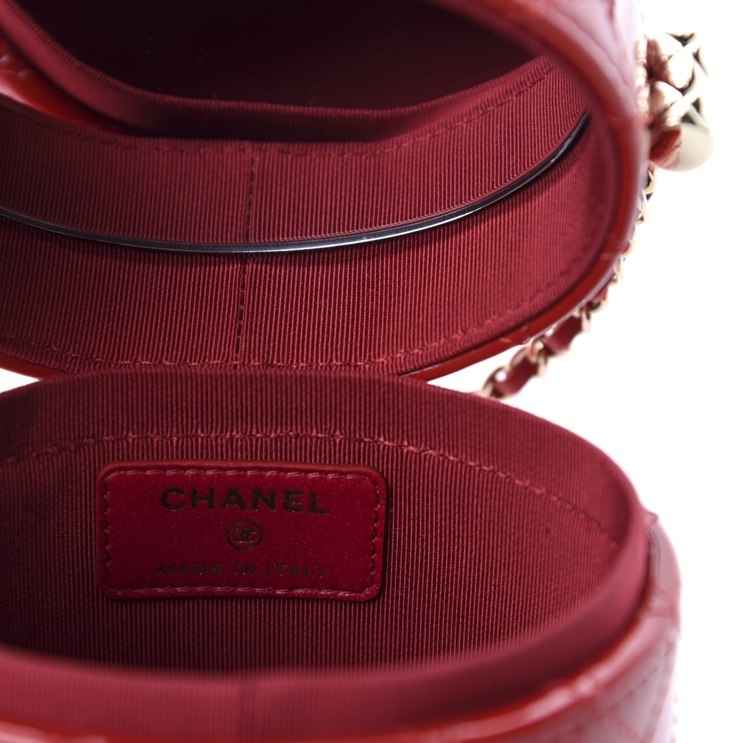 Patent Quilted Small Round Vanity With Chain Red