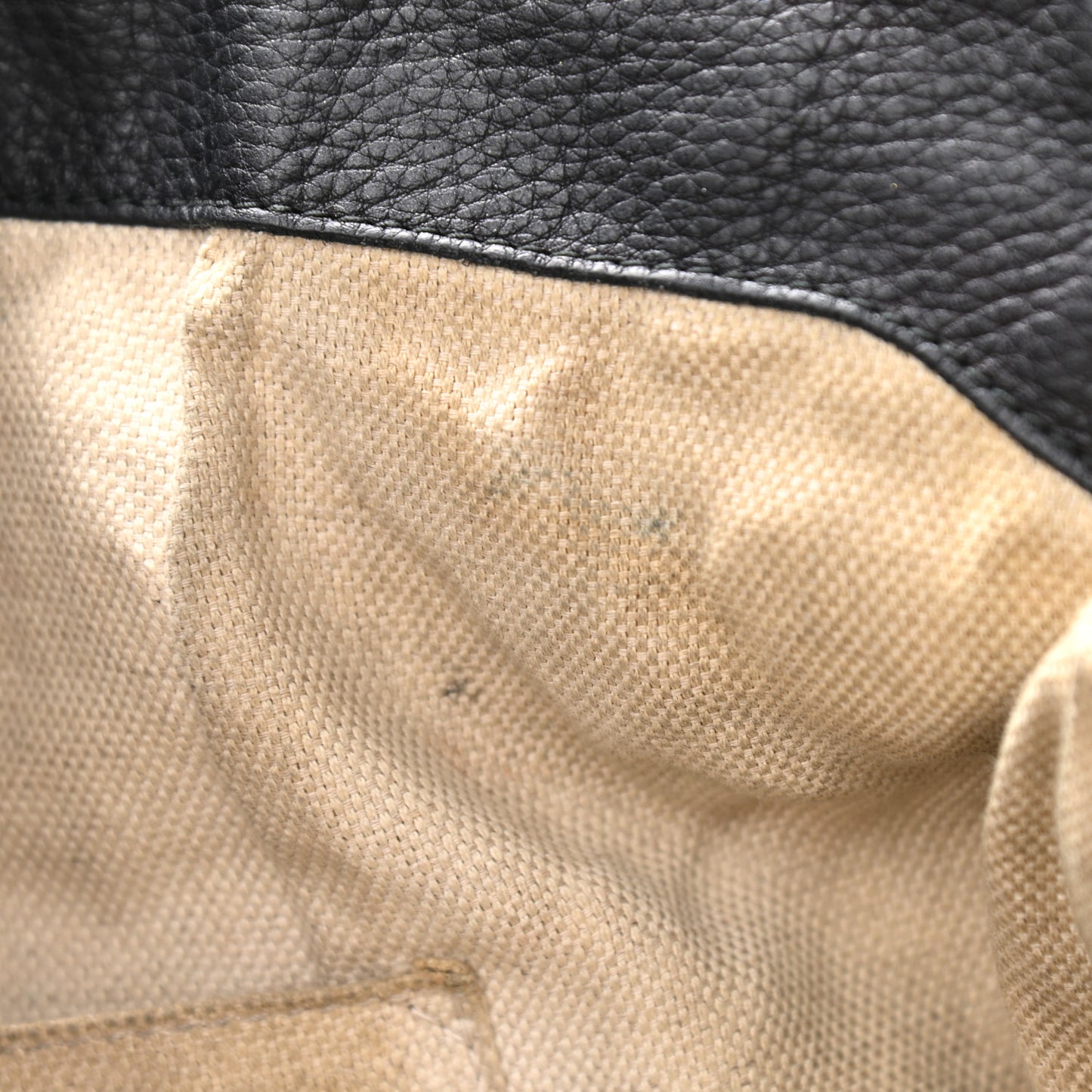 Pebbled Calfskin Large Soho Hobo Black