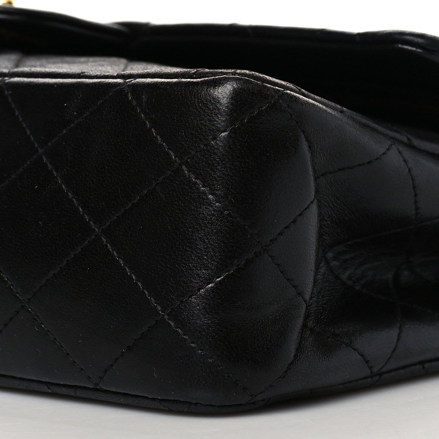 Lambskin Quilted Medium Double Flap Black